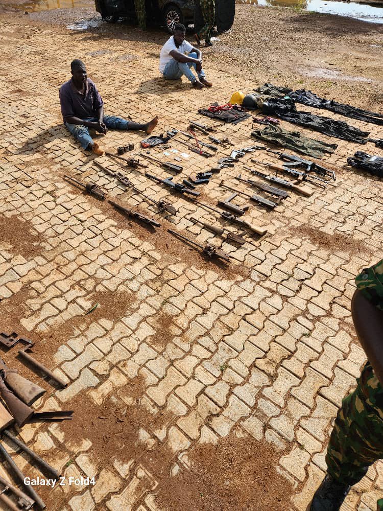 Nigerian Army bursts Gun factory in Kaduna state, recovers 26 weapons (VIDEO)