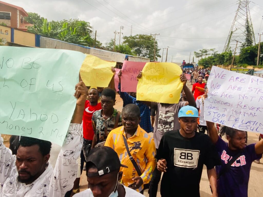 MAPOLY Students hold Protest against School fees increase, Results delay