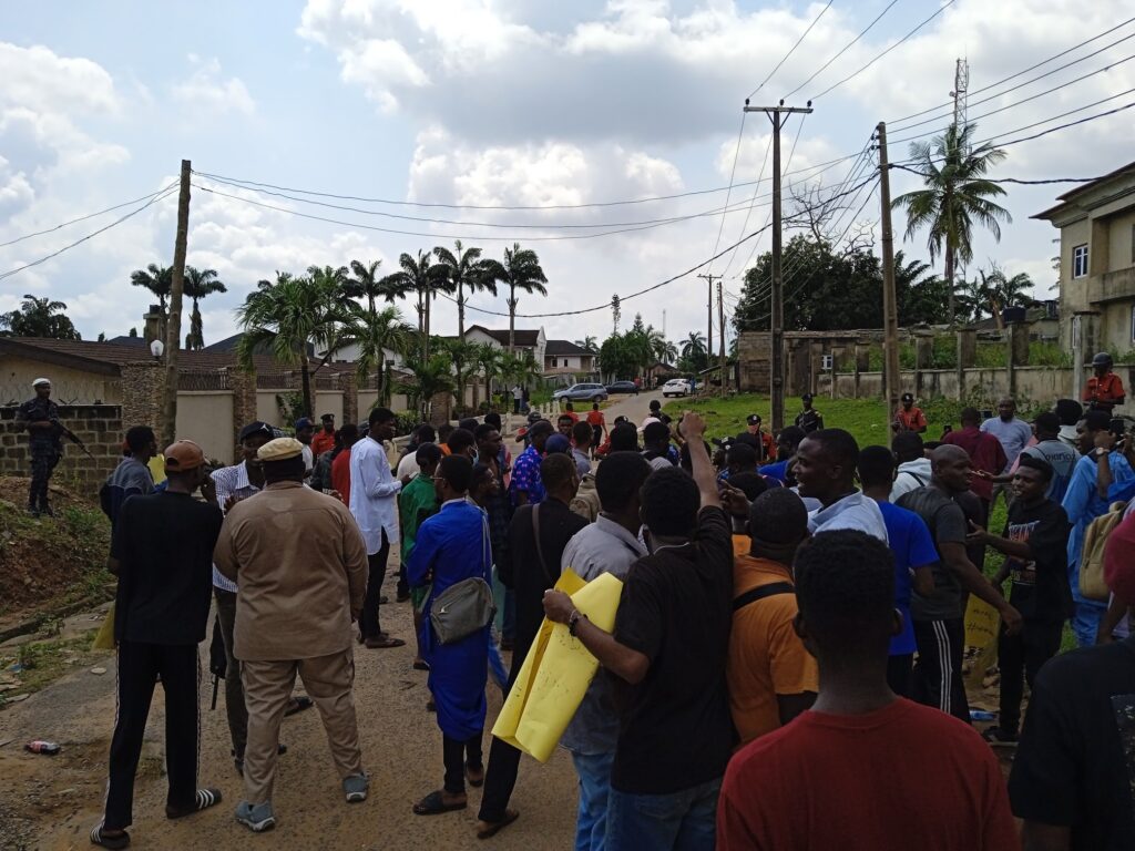 OAU Students stage Protests, as EFCC Arrests 72 Students