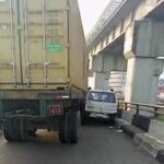 LASTMA rescues Passengers as Trailer crushes Commercial Bus in Marina