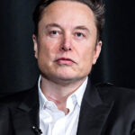 Elon Musk accused of sleeping with two female workers