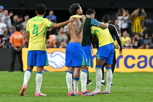 Uruguay beat Brazil on penalties to reach Copa America semi-finals