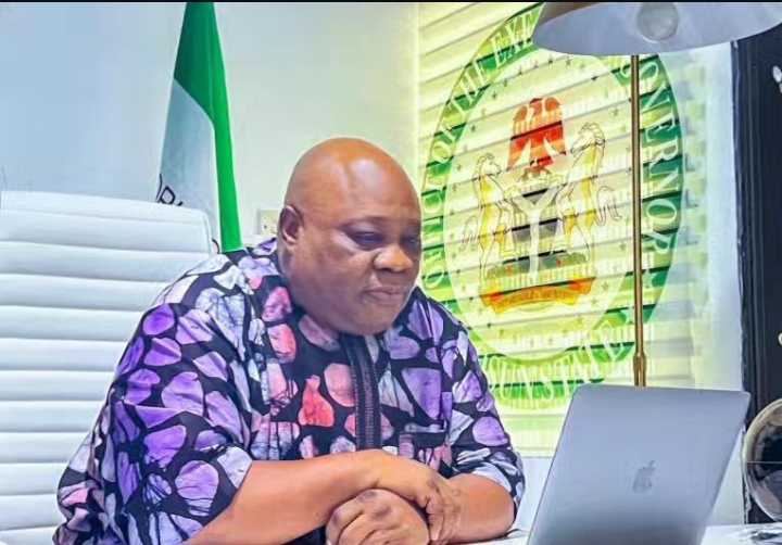 Osun State Governor, Ademola Adeleke vows to pay the 70,000 minimum wage