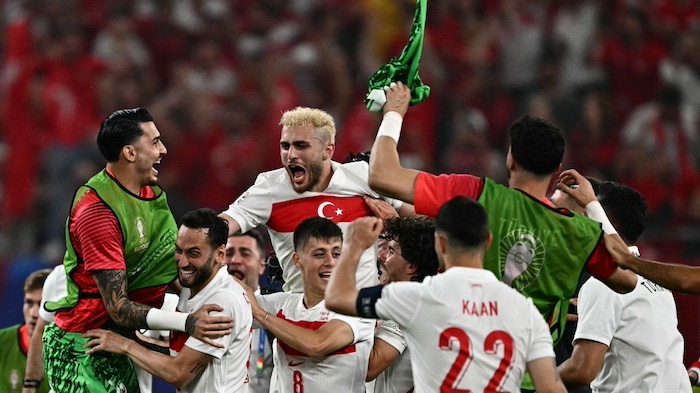 Turkey Overcome Austria 2-1 To Book Quarter-Final with Netherlands