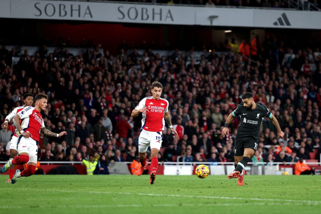 English Premier League: Arsenal and Liverpool Share Points in 2-2 Draw