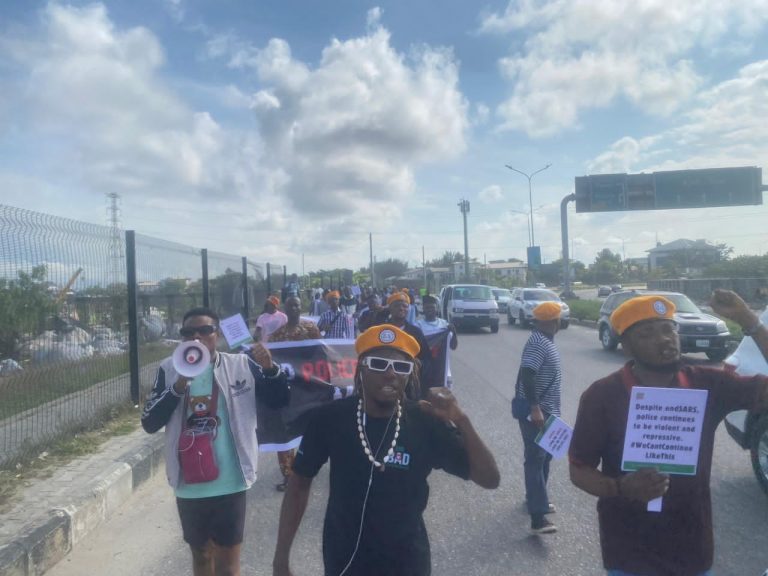 Lagos Police Disperse #EndSARS Anniversary Protesters with Teargas