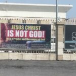 Controversial Banner Removed From Lekki Central Mosque After Public Outcry