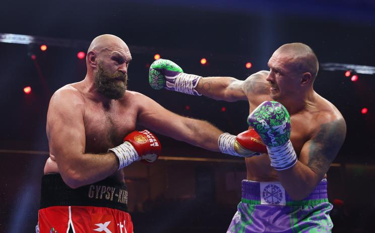 Oleksandr Usyk Defeats Tyson Fury To Retain Titles And Extend Undefeated Streak